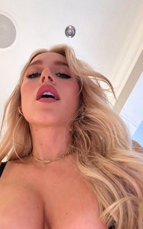 Marina Tormenta a Sua Companhia Ideal Para Momentos Inesquecíveis