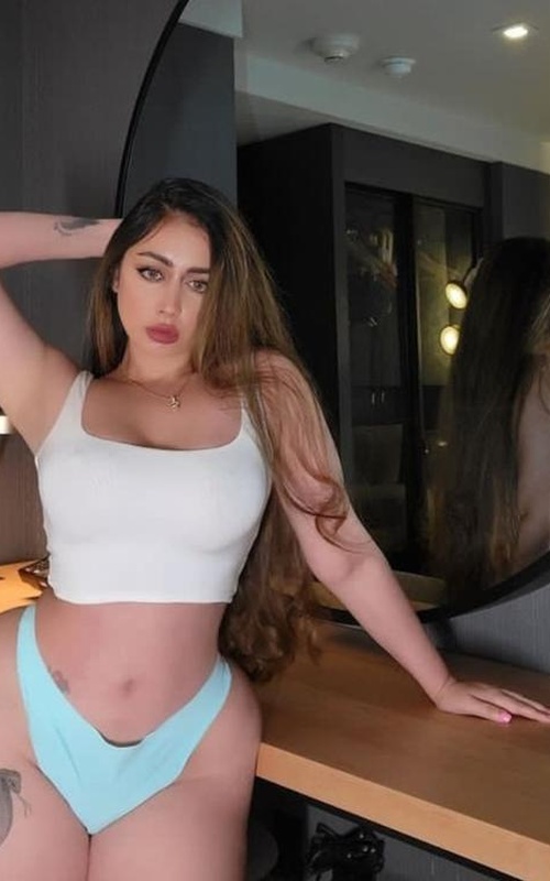 Rafaela Vibrante Atração e Elegância em Cada Encontro Especial