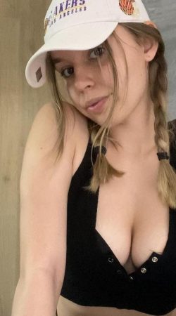 Estela Vibrante Siente a Paixão da Sedução Brasileira