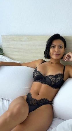 Thaís Explosiva Atração Irresistível Para Seus Momentos Mais Incríveis